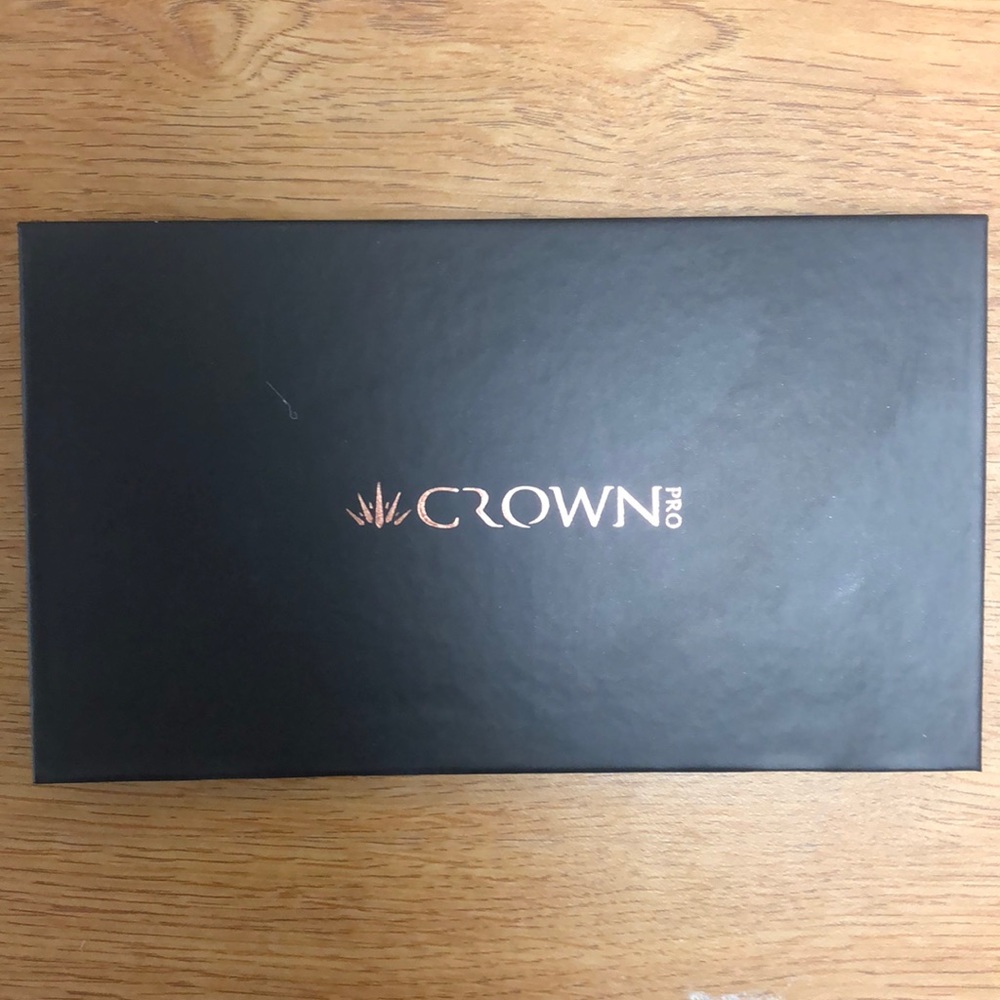 Crown Pro 10 color Fuego Palette